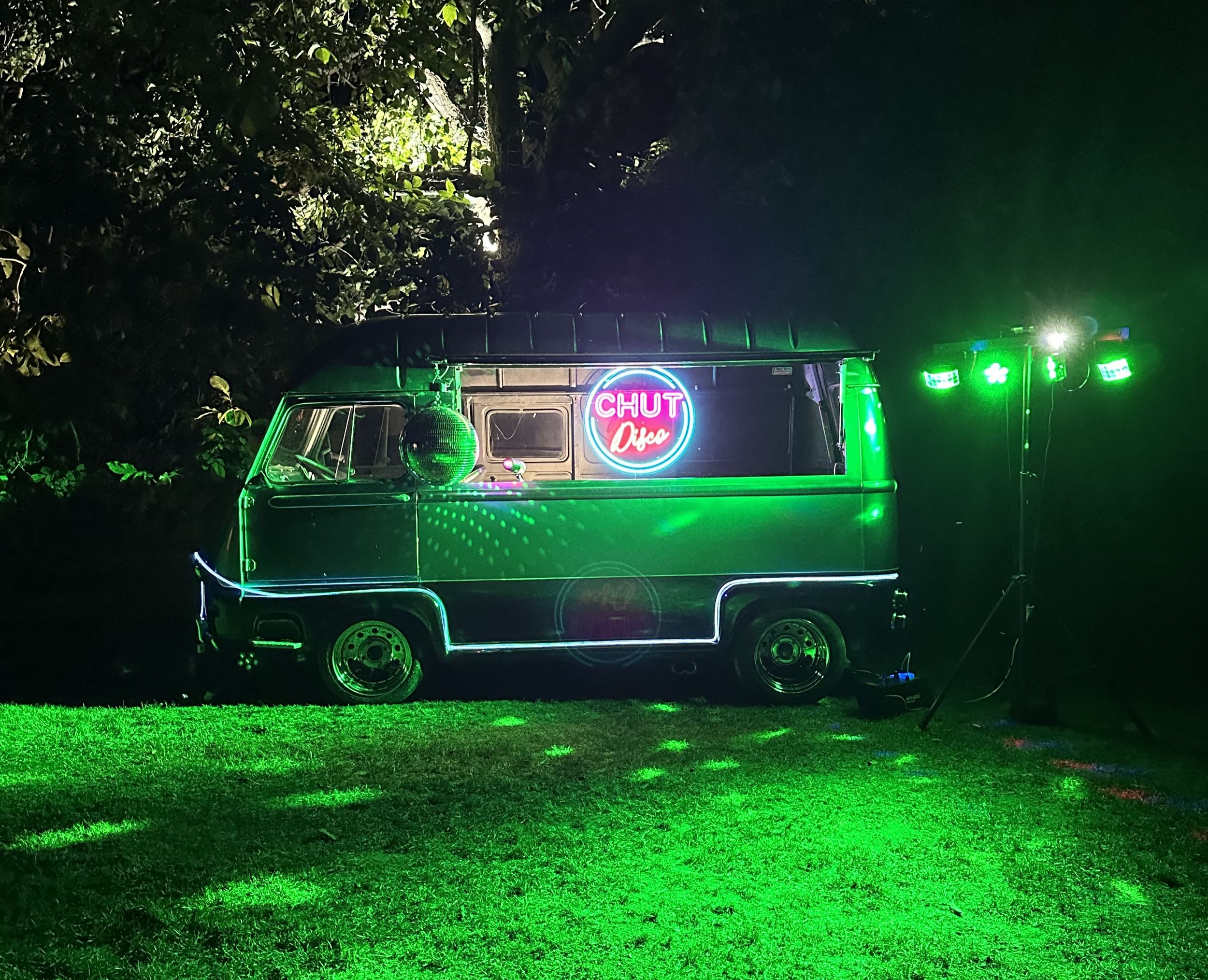 partenaire CHUT DISCO PHOTO PRINCIPALE get married by ds