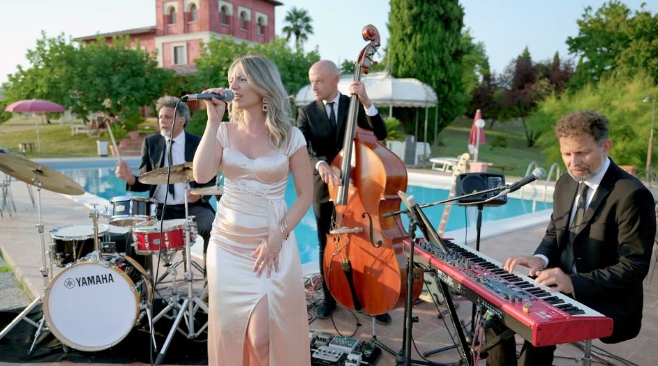 partenaire PAGE PARTENAIRE PHOTO PRINCIPALE MENU MUSIQUE get married by ds